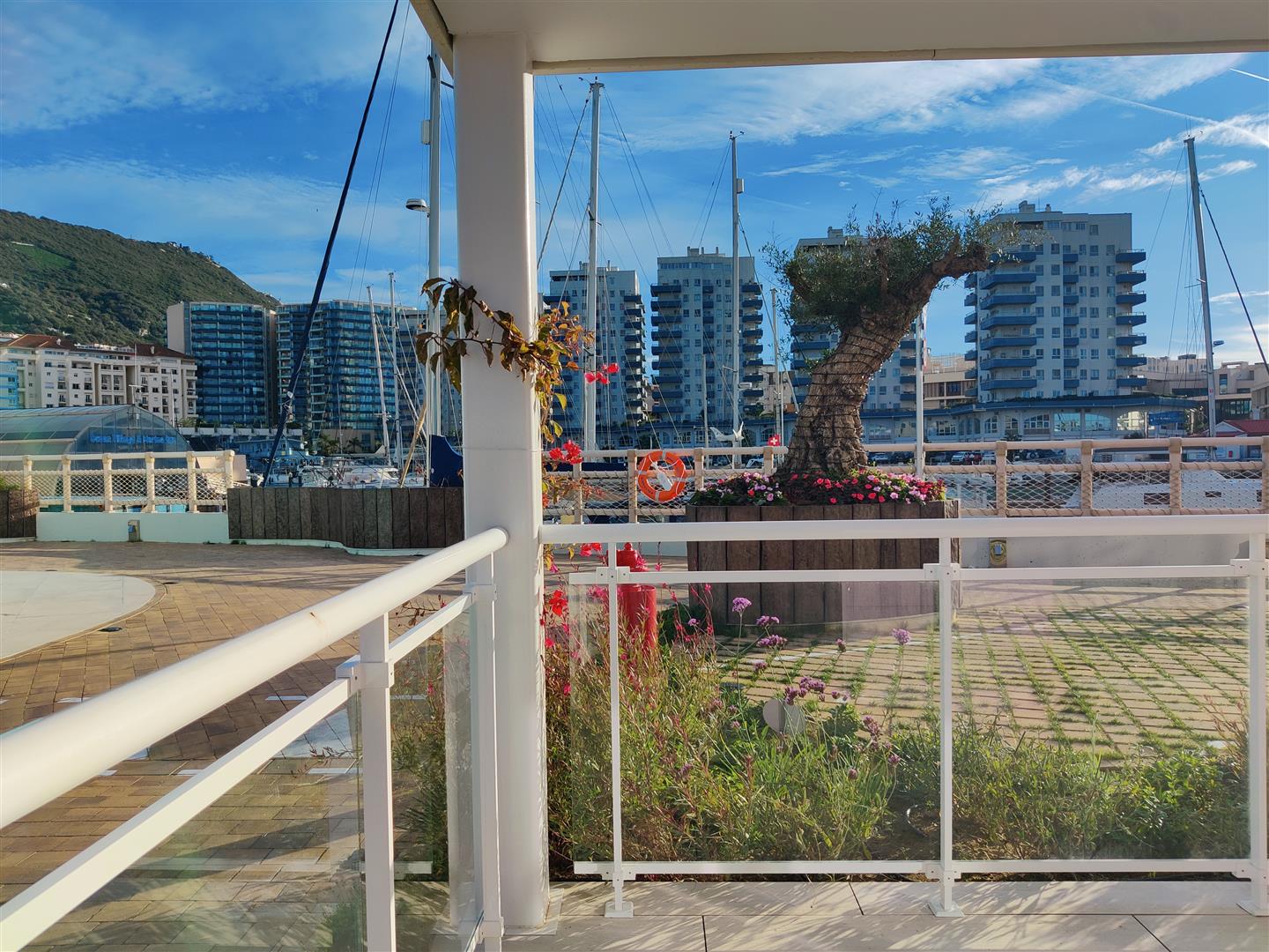 Image of Apartment - 2 Bedrooms - 2 Bathrooms for Sale in Marina Club-Gibraltar, Image 2
